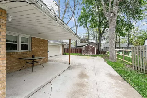 2402 Gmeiner Rd, Appleton, WI 54915 photo 12