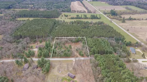 W5107 S Oakhaven Circle, Redgranite, WI 54970