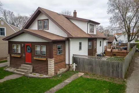 633 Appleton St, Menasha, WI 54952