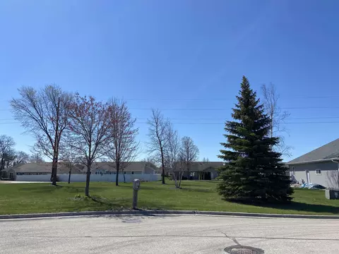 3182 Morning Woods Ct, Green Bay, WI 54311