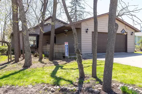 524 E Ontario St, Omro, WI 54963