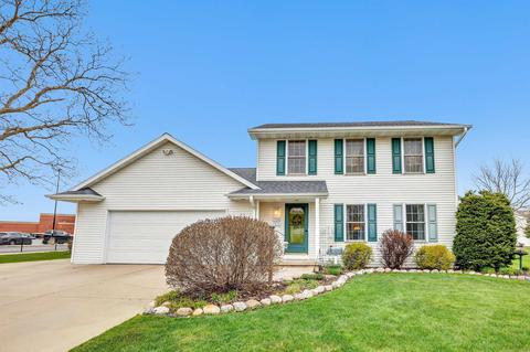 1188 Swan Rd, De Pere, WI 54115