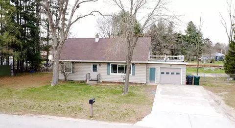 330 W Prairie St, Wautoma, WI 54982