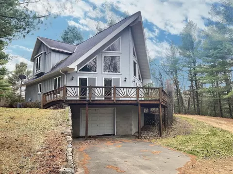 n6841 Devils Lake Road, Crivitz, WI 54114
