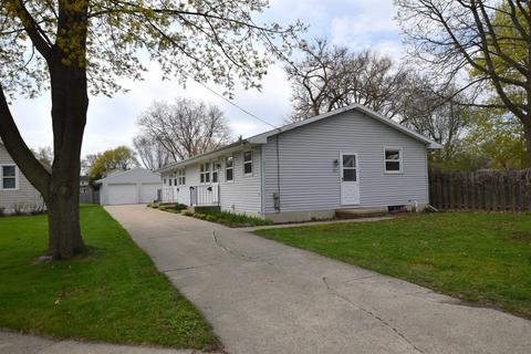 971 Holzer St, Green Bay, WI 54303