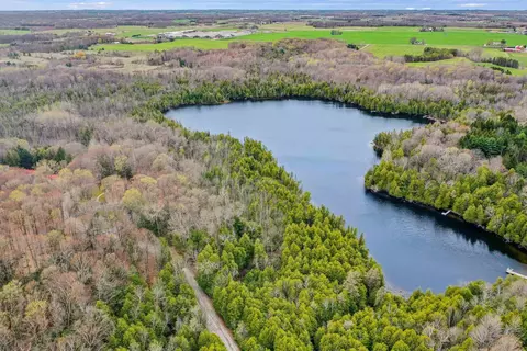 12 Th Rd, Algoma, WI 54201