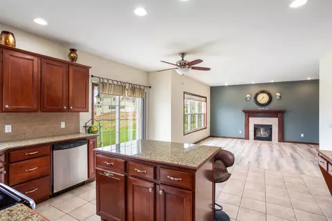2856 W Warner Estates Dr, Appleton, WI 54913 photo 13