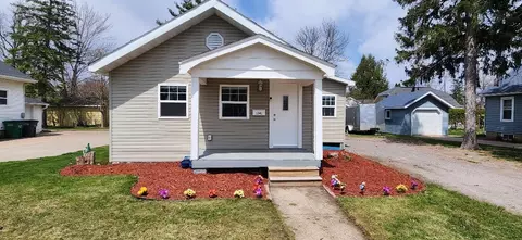 1341 Baker St, Wisconsin Rapids, WI 54494