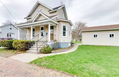 1500 29th Ave, Menominee, MI 49858