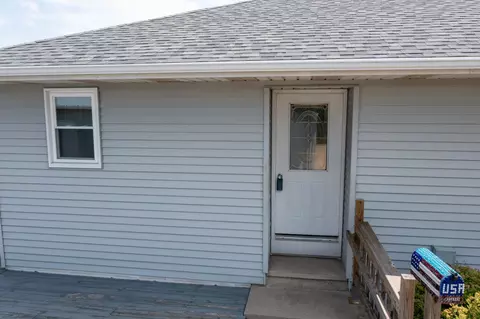 7400 County Rd E, Omro, WI 54963 photo 2