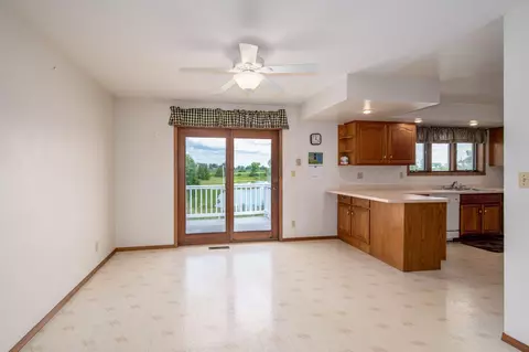 7400 County Rd E, Omro, WI 54963 photo 9