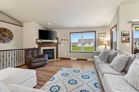 4835 N Vincent Dr, Appleton, WI 54913 photo 6