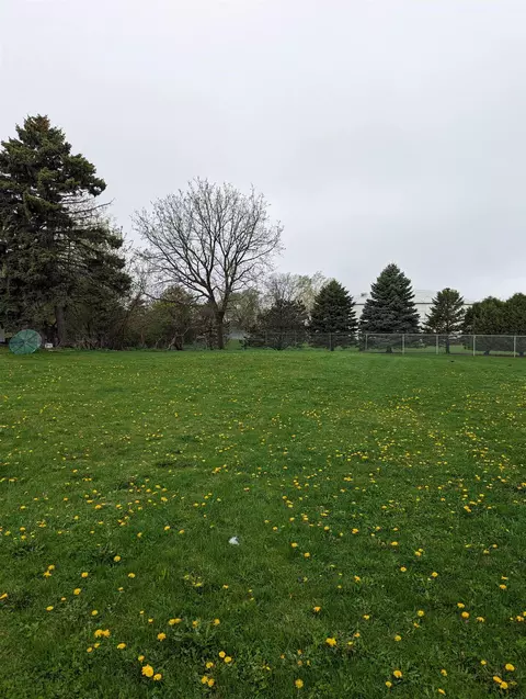 205 Mathewson St, Menasha, WI 54952