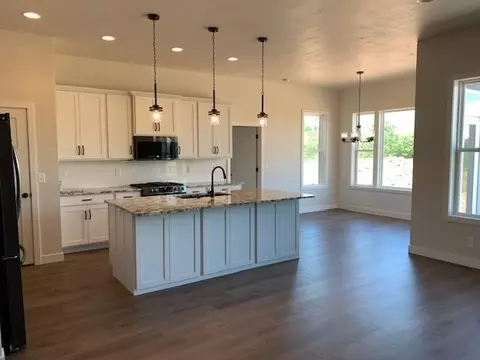 2848 E Sunstone Pl, Appleton, WI 54913 photo 2