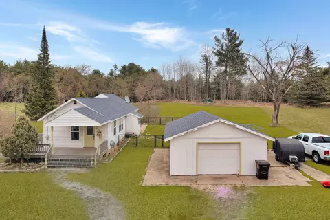 N5940 Us Highway 41, Wallace, MI 49893