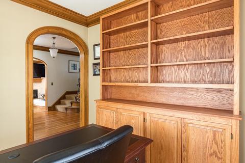 910 E College Ave, Appleton, WI 54911 photo 13