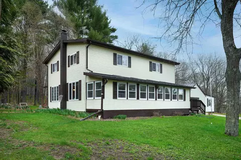n2729 Hartman Creek Road, Waupaca, WI 54981
