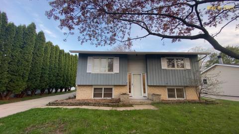1519 E Plaza Dr, Appleton, WI 54915