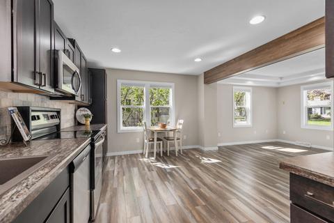 1423 W Packard St, Appleton, WI 54914 photo 9