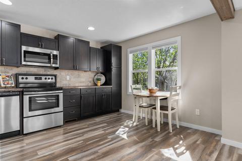 1423 W Packard St, Appleton, WI 54914 photo 5