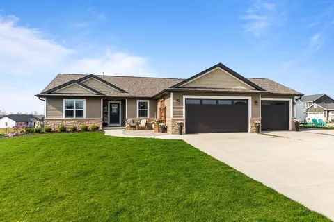 w6558 Parkview Drive, Greenville, WI 54942