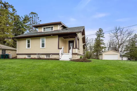 2924 E Wisconsin Ave, Appleton, WI 54911