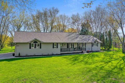 1501 Fernando Dr, De Pere, WI 54115