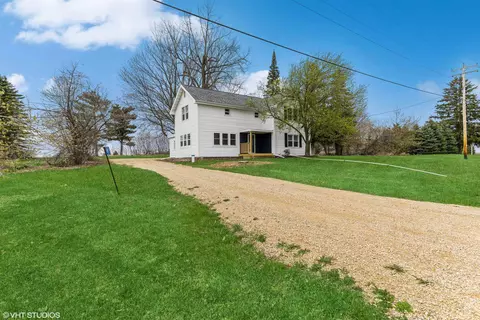 n8071 Us 45, Bear Creek, WI 54922