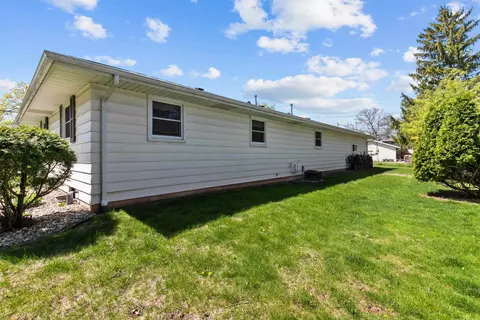 1420 E Harding Dr, Appleton, WI 54915 photo 20