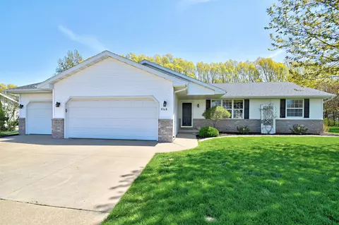 n9568 Chadbury Lane, Appleton, WI 54915