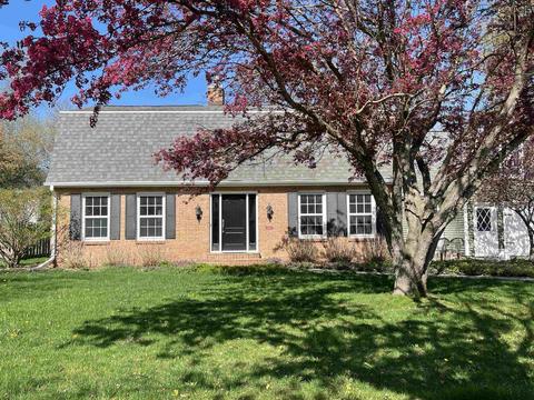 1813 N Edgewood Ave, Appleton, WI 54914