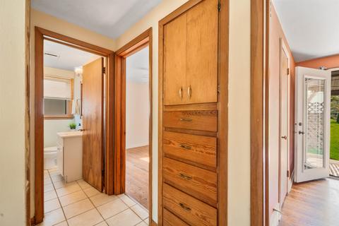 1920 S Walden Ave, Appleton, WI 54915 photo 10