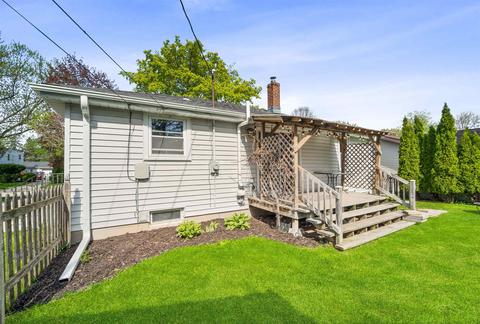 1920 S Walden Ave, Appleton, WI 54915 photo 24