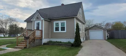385 S Peck Ave, Peshtigo, WI 54157