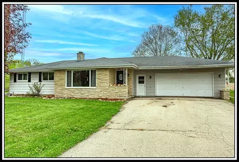 e9448 County Road T, New London, WI 54961