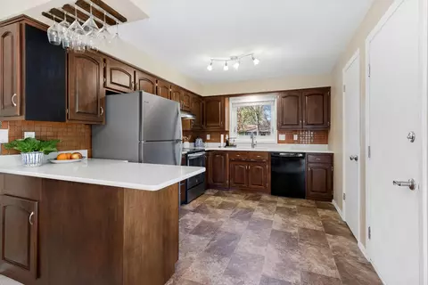 809 E Meadow Grove Blvd, Appleton, WI 54915 photo 7