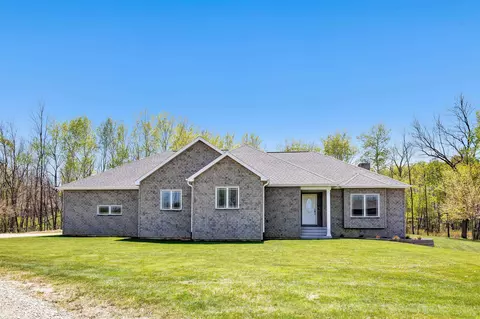 6382 Cth R, Denmark, WI 54208