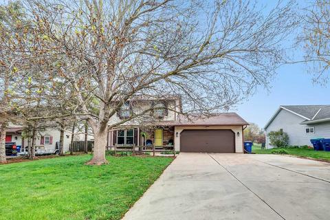 2415 Bluestone Pl, Green Bay, WI 54311