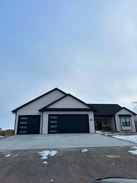 w2303 Khloe Lane, Appleton, WI 54913