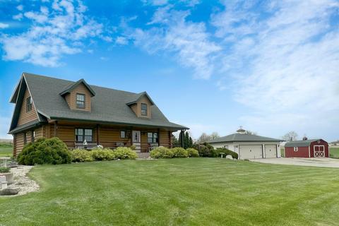 N3328 Hwy Dj Road, Juneau, WI 53039