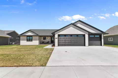 w2351 Ethan Drive, Appleton, WI 54913