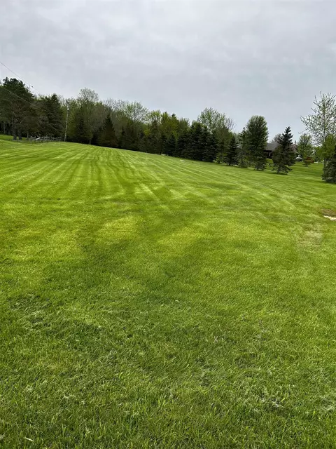 Weyers Road, Kaukauna, WI 54130