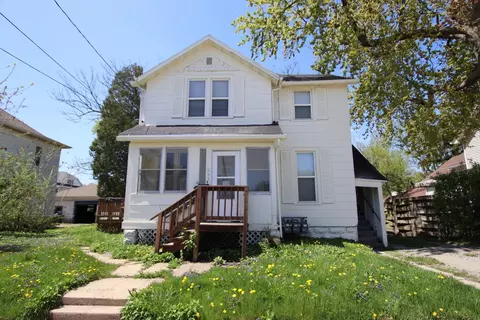 833 Frederick St, Oshkosh, WI 54901