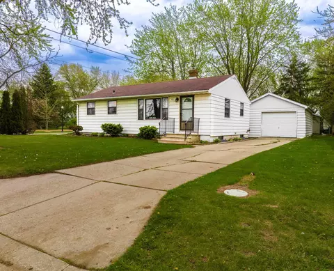431 Cottage Grove Ave, Green Bay, WI 54304