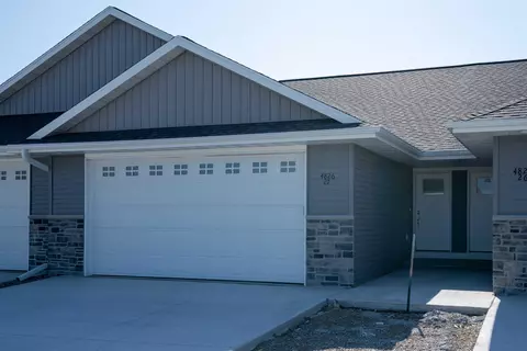 4826 Marlo Way #27, Grand Chute, WI 54913