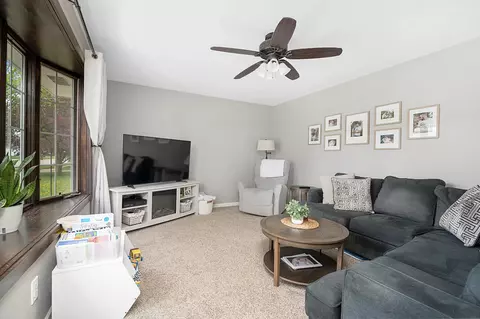 2209 S Telulah Ave, Appleton, WI 54915 photo 7
