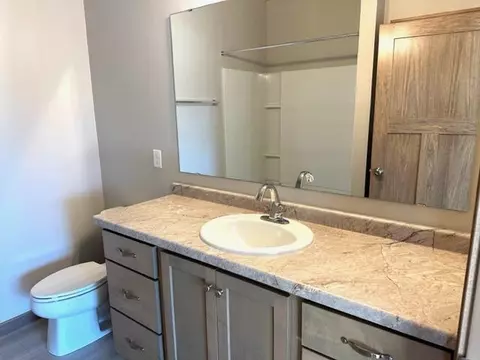 2339 E Honeygold Ct, Appleton, WI 54913 photo 7