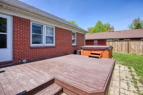 1918 S Jackson St, Appleton, WI 54915 photo 28