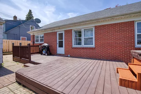 1918 S Jackson St, Appleton, WI 54915 photo 29