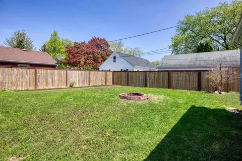 1918 S Jackson St, Appleton, WI 54915 photo 31